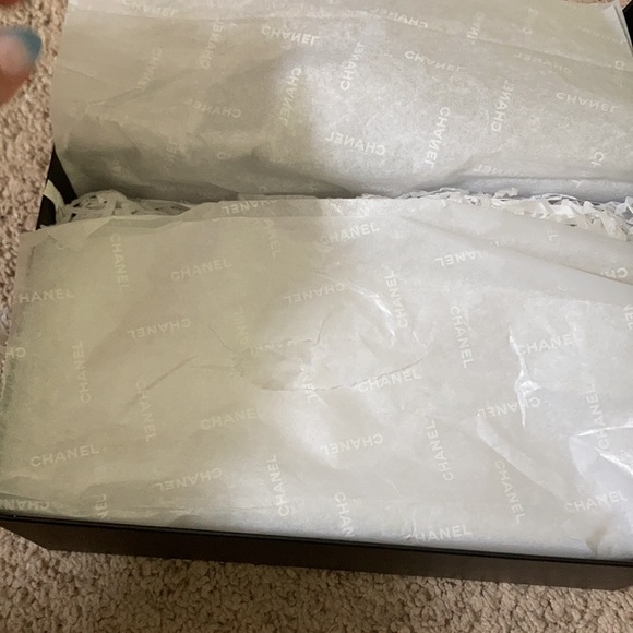 Chanel wallet box only - Picture 9 of 11